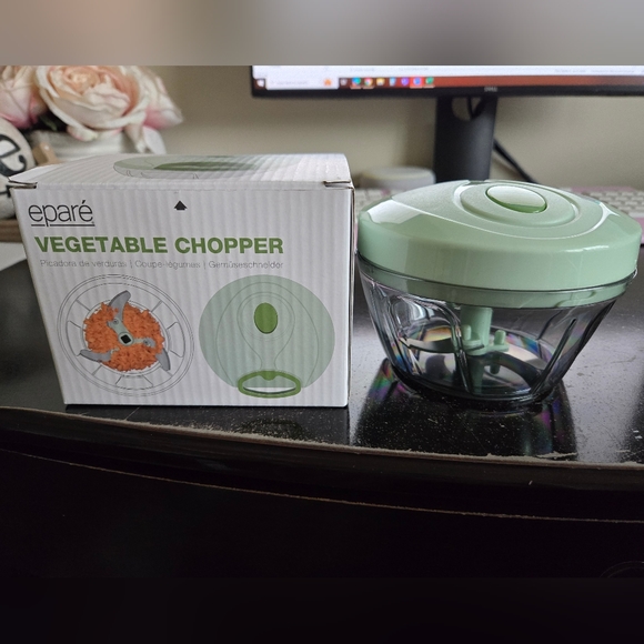 Eparè Kitchen Nib Epar Vegetable Chopper Poshmark